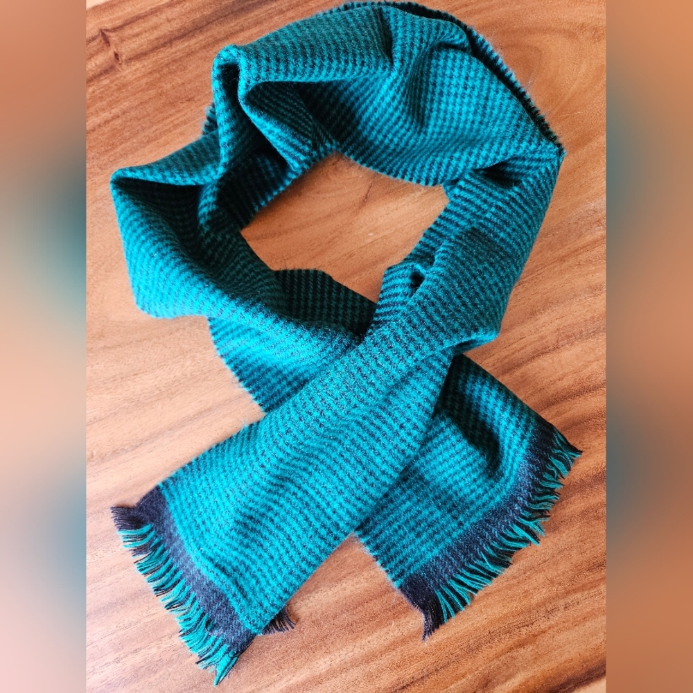 Courtelle Green Black Patterened Fringe Scarf